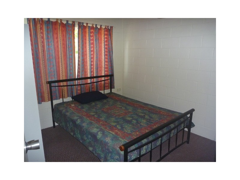 1/37 Winkworth Street, Bungalow QLD 4870