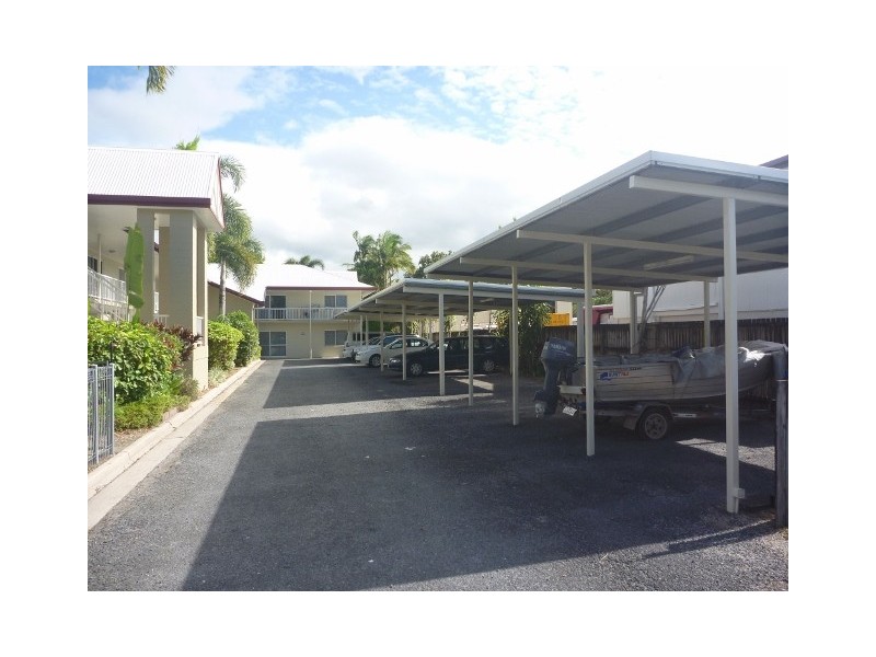 1/37 Winkworth Street, Bungalow QLD 4870