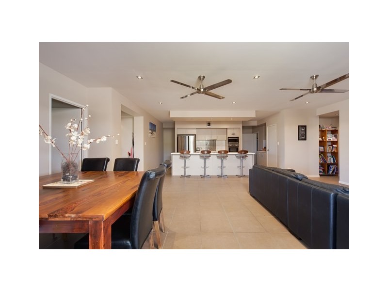 11 Monsoon Terrace, Mount Sheridan QLD 4868