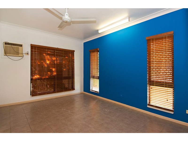 2 Sugar Glider Close, Kamerunga QLD 4870