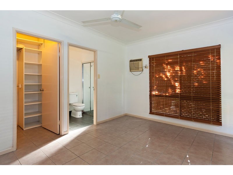 2 Sugar Glider Close, Kamerunga QLD 4870