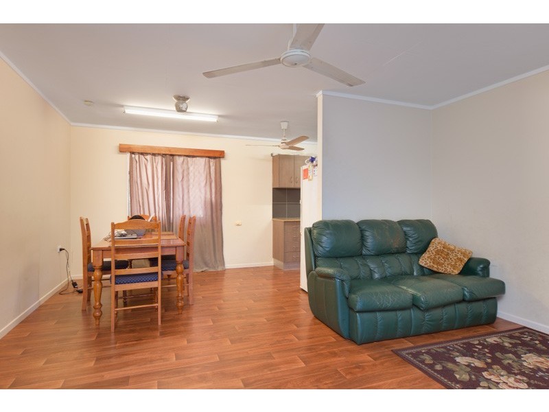 430 McCoombe Street, Mooroobool QLD 4870