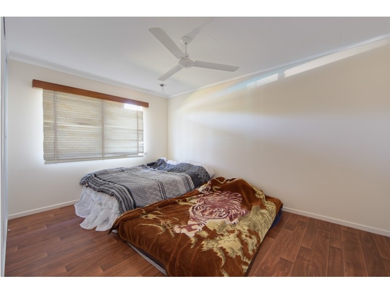 430 McCoombe Street, Mooroobool QLD 4870