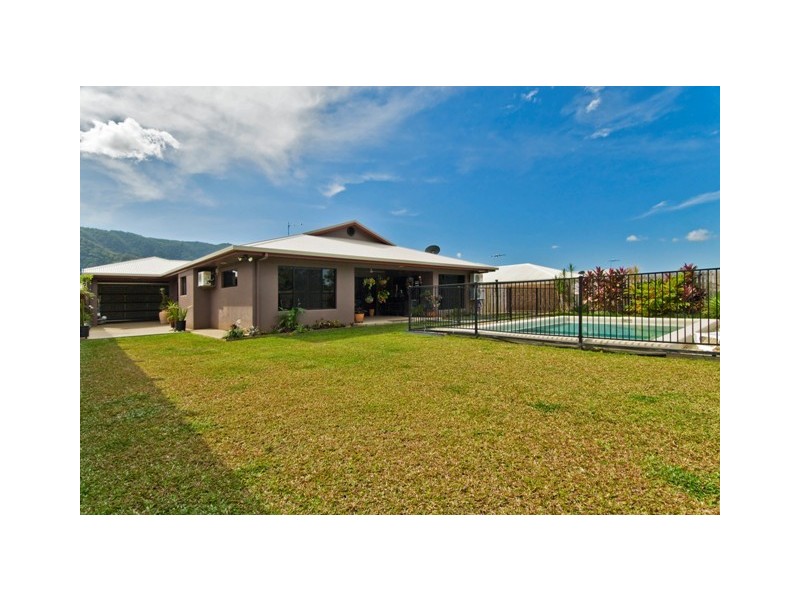 11 Bundey Street, Bentley Park QLD 4869