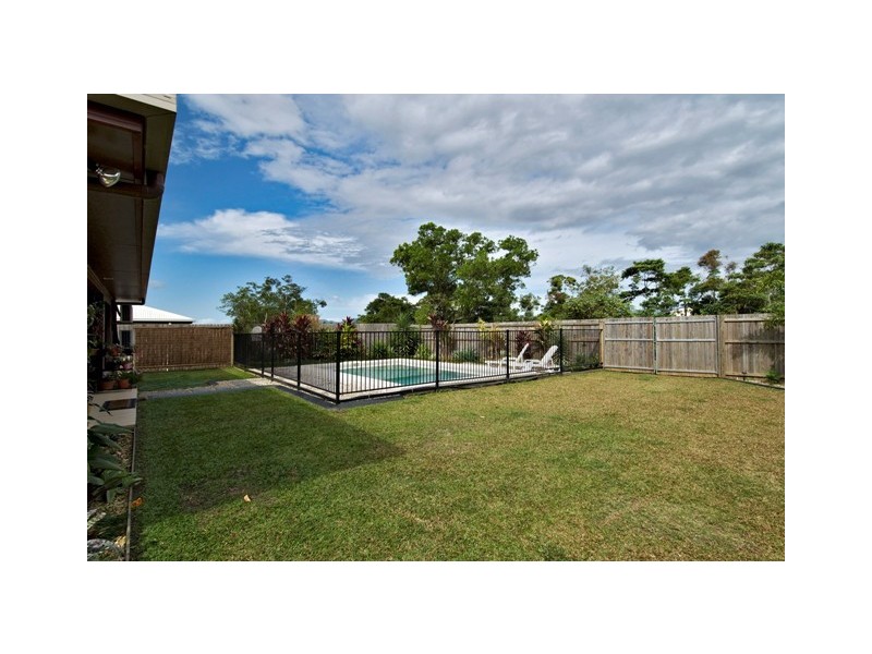 11 Bundey Street, Bentley Park QLD 4869