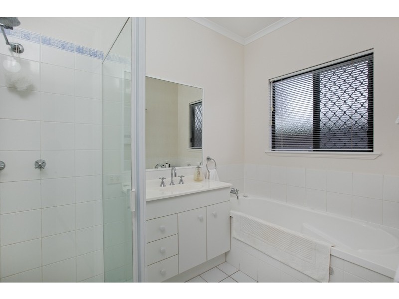 33 Lizard Street, Mount Sheridan QLD 4868