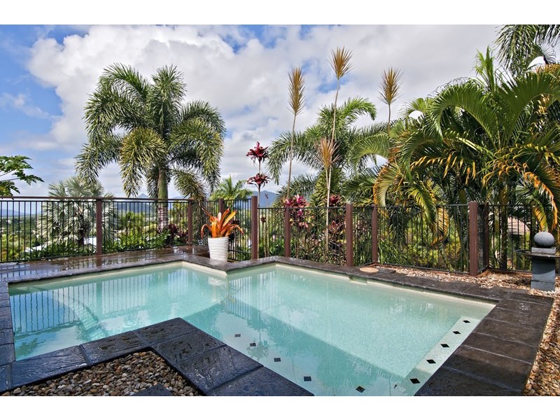 2 Jumna Close, Bentley Park QLD 4869