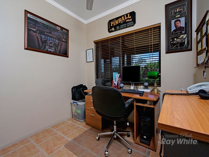2 Jumna Close, Bentley Park QLD 4869