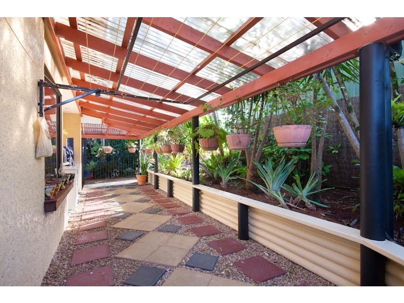 11 Mermaid Close, Bentley Park QLD 4869