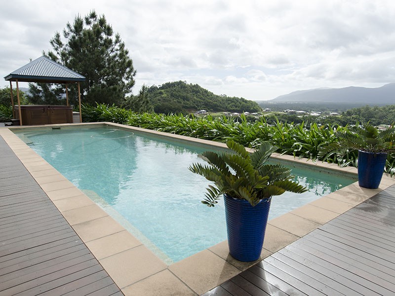 12 Hanah Close, Mount Sheridan QLD 4868