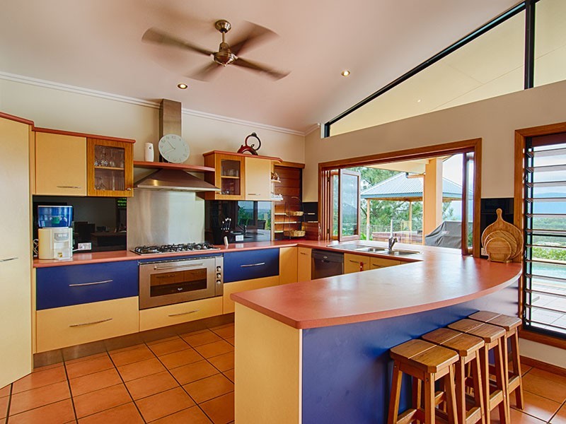 12 Hanah Close, Mount Sheridan QLD 4868