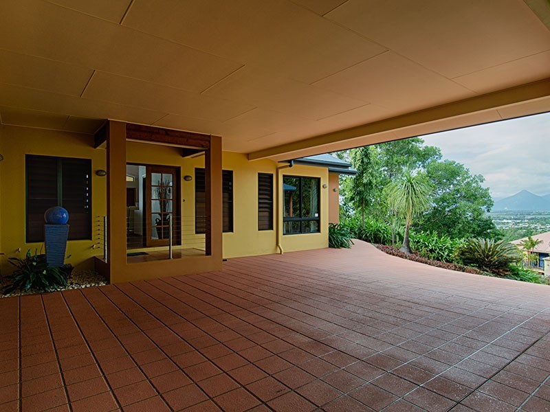 12 Hanah Close, Mount Sheridan QLD 4868