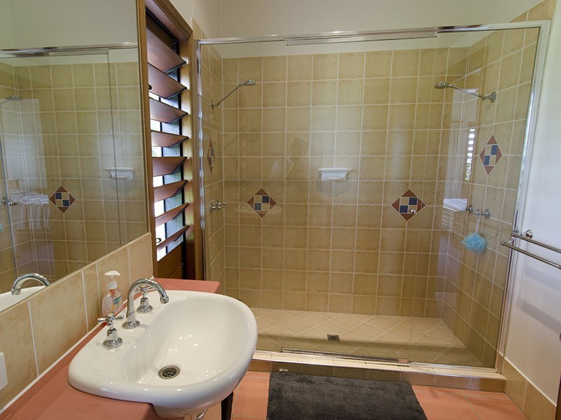 12 Hanah Close, Mount Sheridan QLD 4868