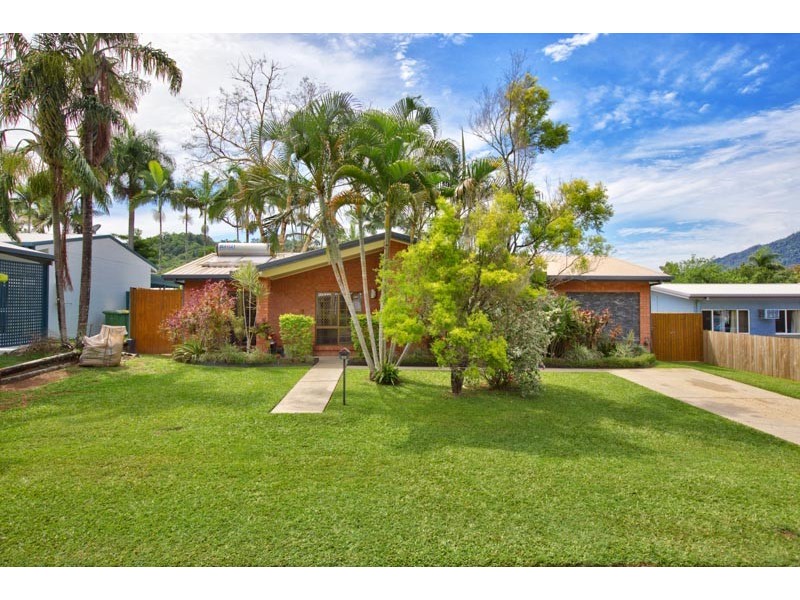 40 Adam Drive, Brinsmead QLD 4870