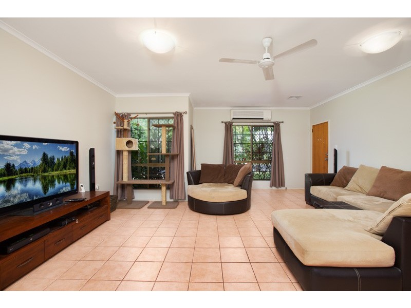 40 Adam Drive, Brinsmead QLD 4870