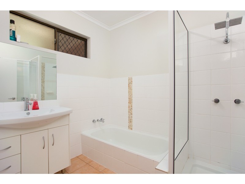 40 Adam Drive, Brinsmead QLD 4870