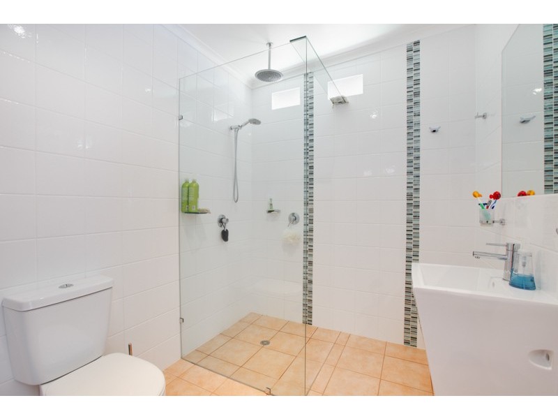 40 Adam Drive, Brinsmead QLD 4870