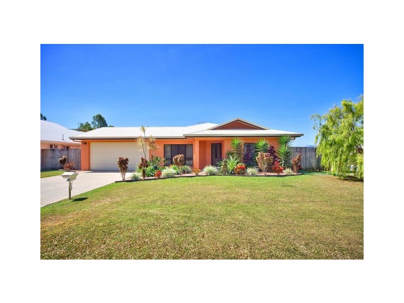 2 Tin Sang Close, Edmonton QLD 4869