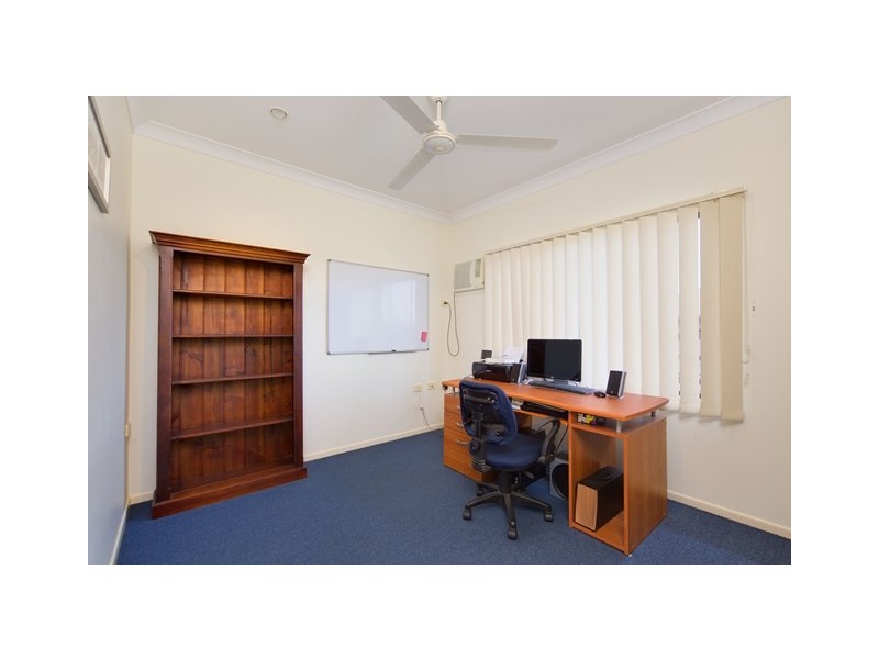 2 Tin Sang Close, Edmonton QLD 4869