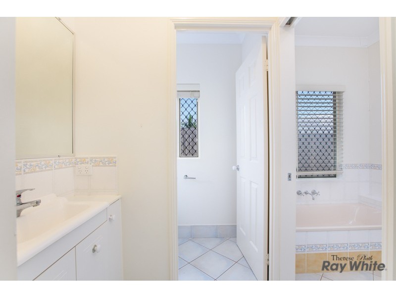 12 Bowen Street, Mount Sheridan QLD 4868