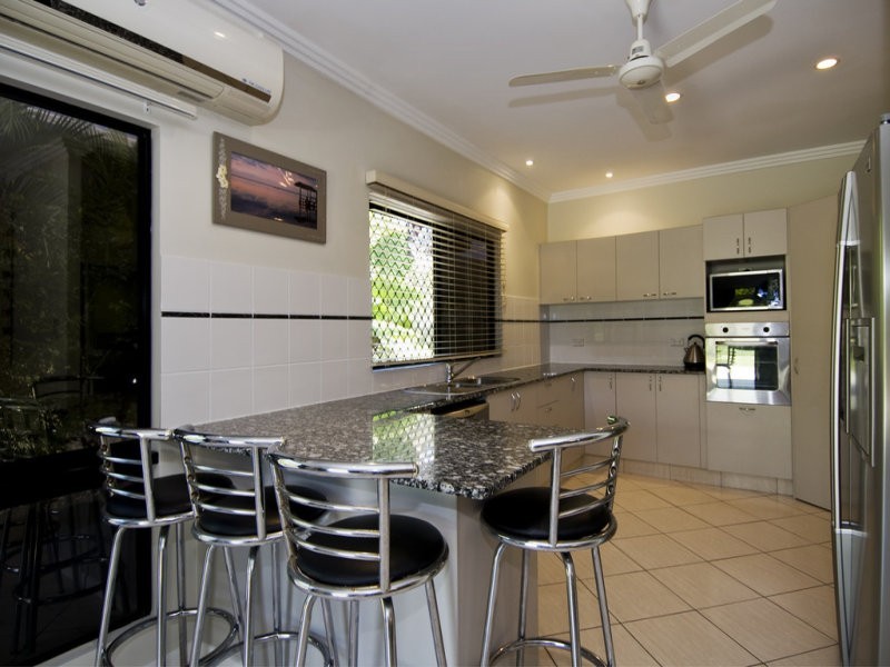 11 Potts Close, Edmonton QLD 4869