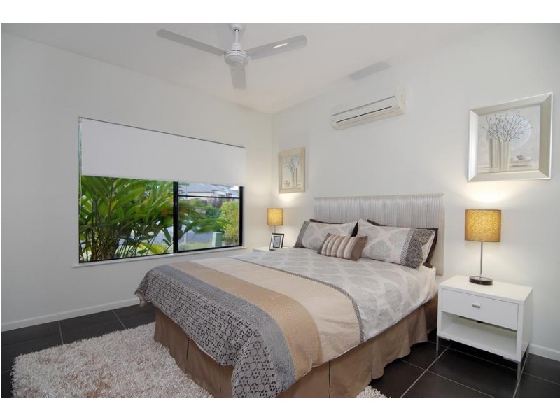 7 Bushlark Place, Smithfield QLD 4878