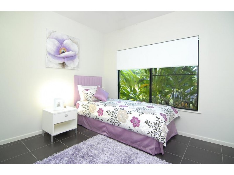 7 Bushlark Place, Smithfield QLD 4878