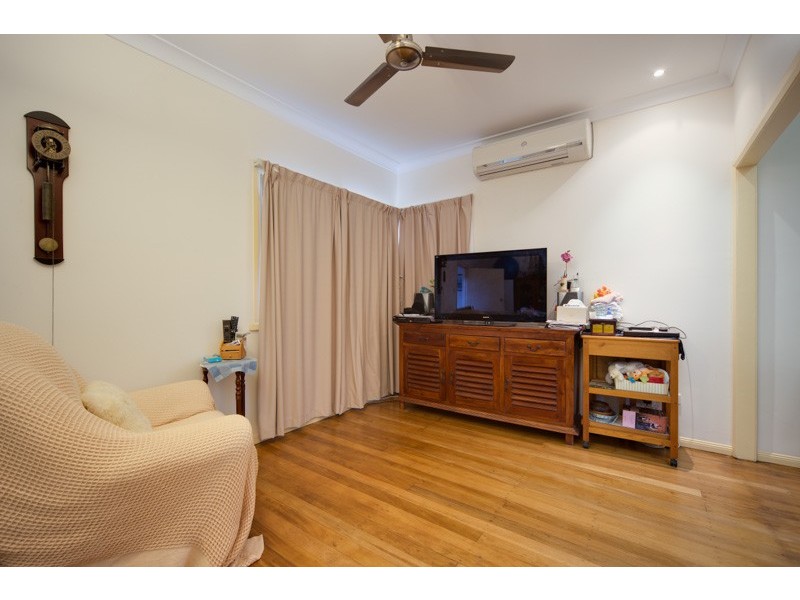 1-3 McKauge Street, Earlville QLD 4870