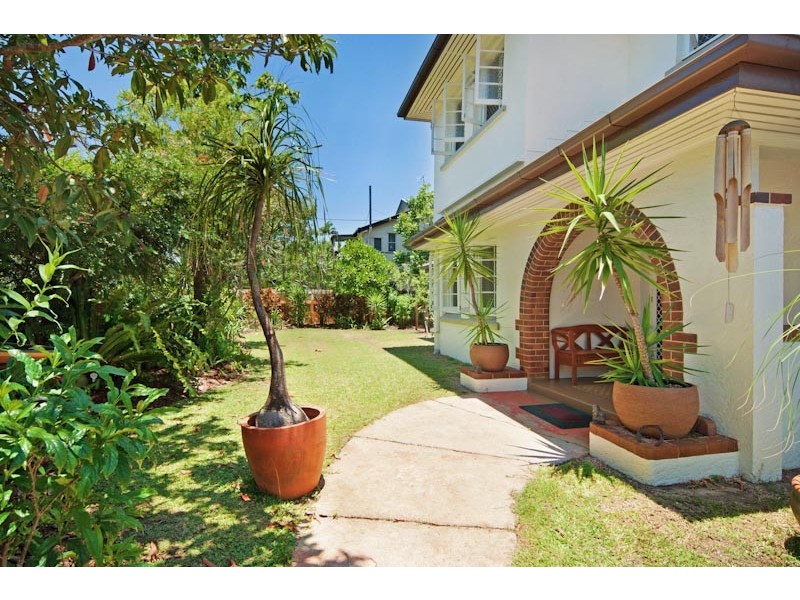 91 Digger Street, Cairns North QLD 4870