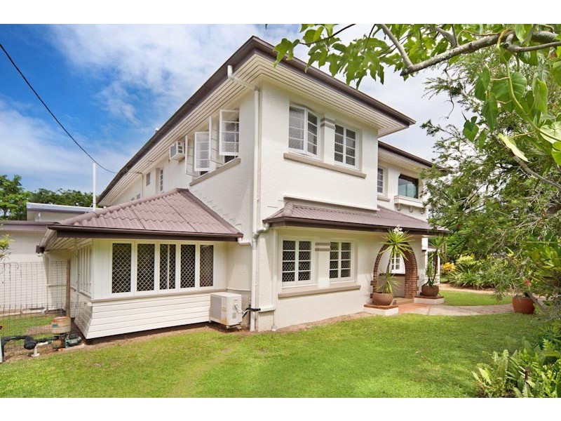91 Digger Street, Cairns North QLD 4870