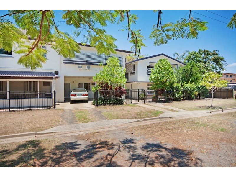 91 Digger Street, Cairns North QLD 4870