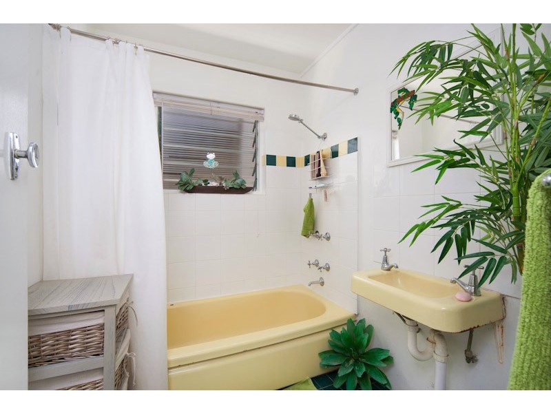 91 Digger Street, Cairns North QLD 4870