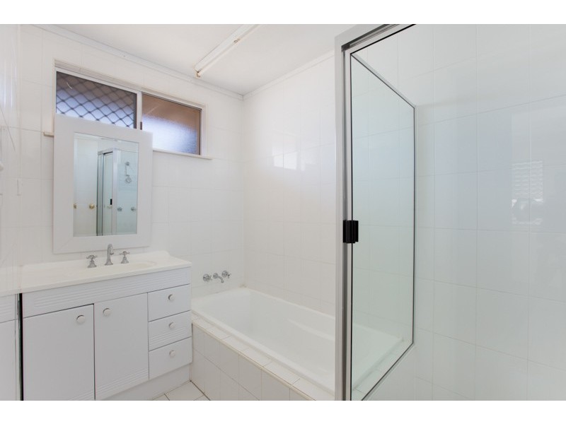 66 Birch Street, Manunda QLD 4870