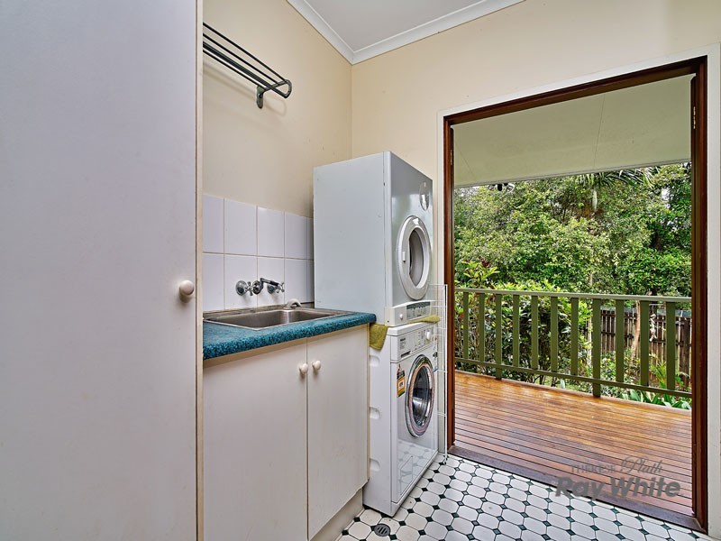 2 Boxwood Close, Mount Sheridan QLD 4868