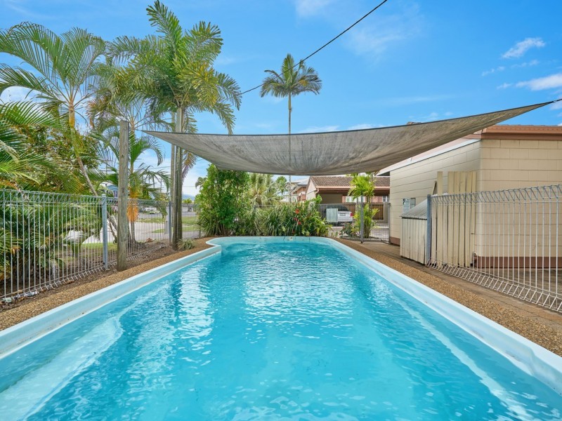 Bungalow QLD 4870