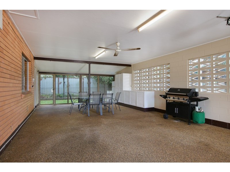 16 Agate Street, Bayview Heights QLD 4868