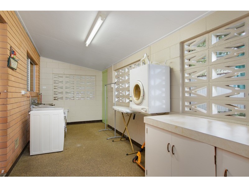 16 Agate Street, Bayview Heights QLD 4868