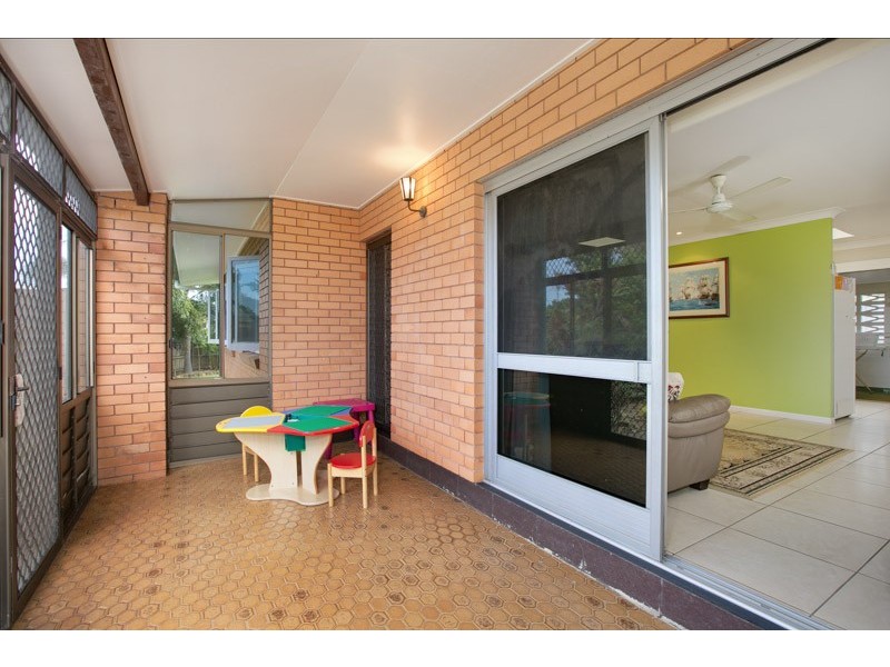 16 Agate Street, Bayview Heights QLD 4868