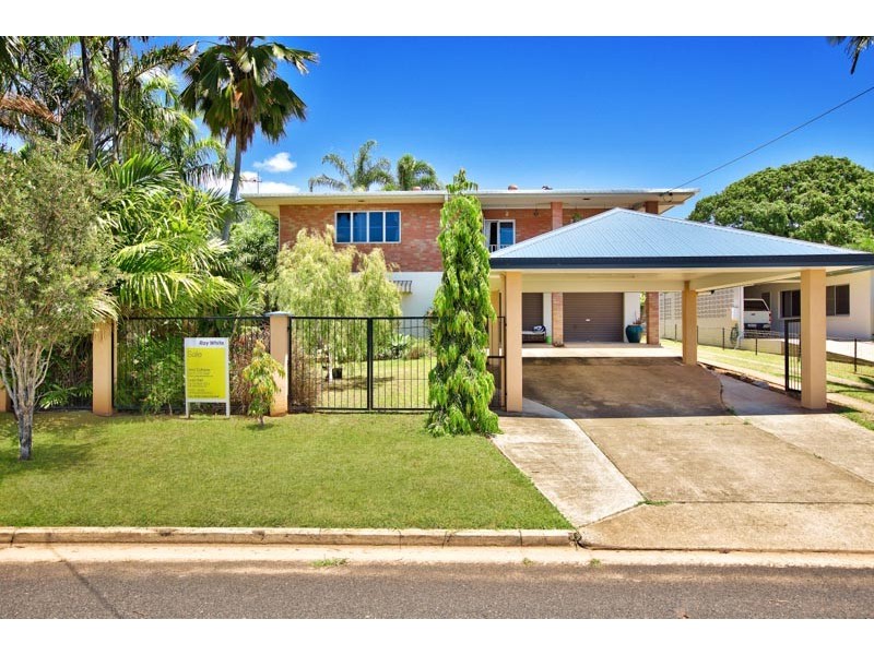 37 Fairview Street, Bayview Heights QLD 4868