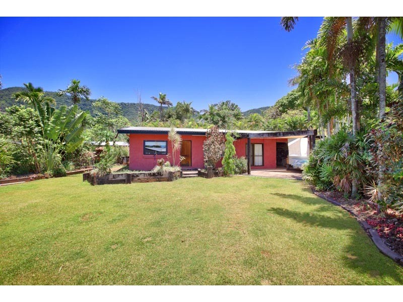 37 Fairview Street, Bayview Heights QLD 4868