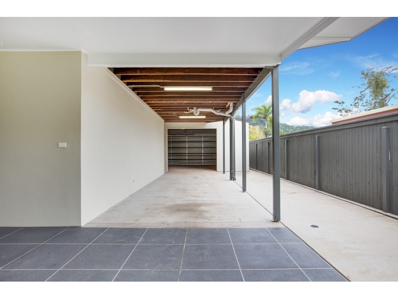 15 Curlewis Close, Brinsmead QLD 4870