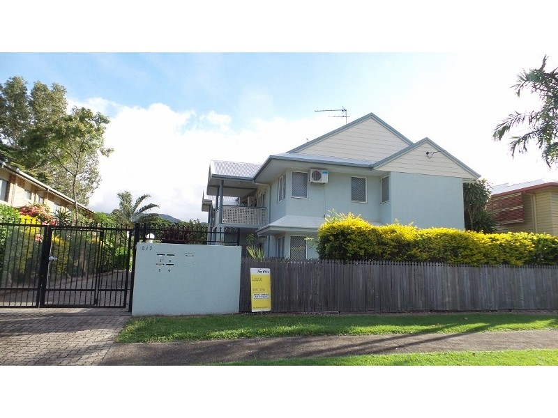 Bungalow QLD 4870