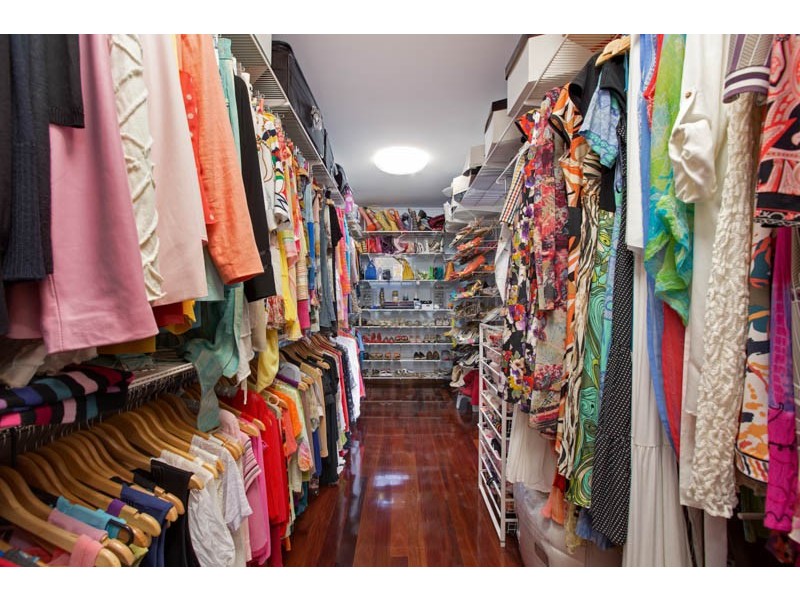 24 Koppen Terrace, Mooroobool QLD 4870