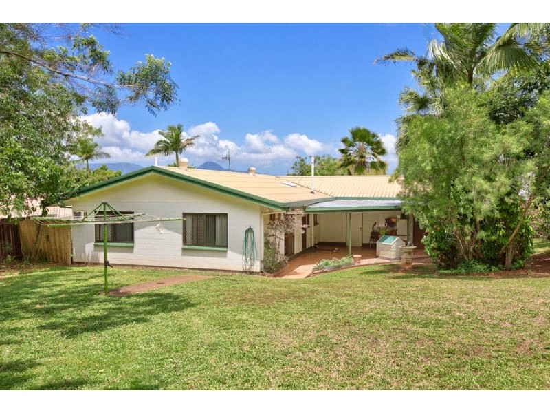 37 Vista Street, Bayview Heights QLD 4868