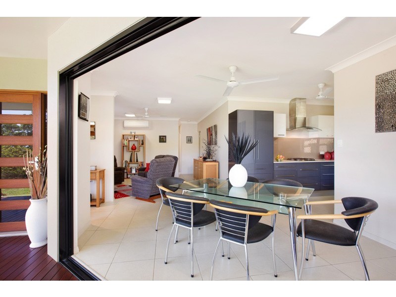 13 Pandan Close, Mount Sheridan QLD 4868