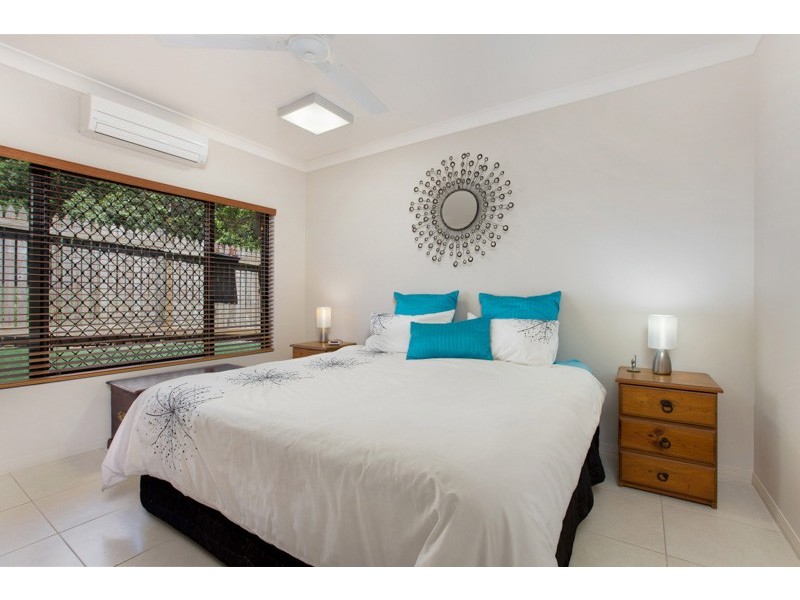 13 Pandan Close, Mount Sheridan QLD 4868