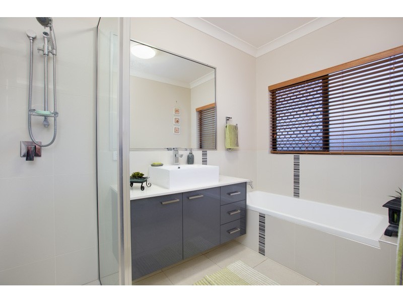 13 Pandan Close, Mount Sheridan QLD 4868