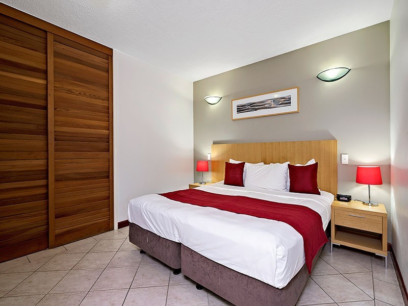205/73-75 The Esplanade, Cairns City QLD 4870
