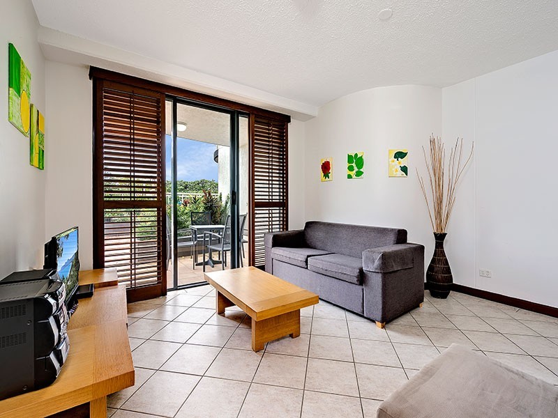 205/73-75 The Esplanade, Cairns City QLD 4870