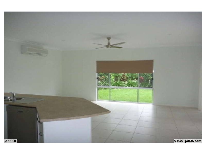Clifton Beach QLD 4879